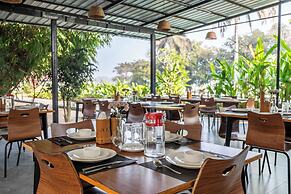 ATMAVEDA RIVERSIDE HOMESTAY
