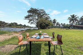 ATMAVEDA RIVERSIDE HOMESTAY