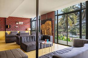 ATMAVEDA RIVERSIDE HOMESTAY
