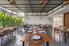 ATMAVEDA RIVERSIDE HOMESTAY