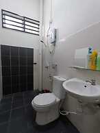 OYO Homes 90606 Casaria Cherating