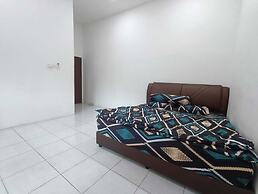 OYO Homes 90606 Casaria Cherating