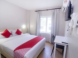 Super OYO 897 iBC36 Business Stay