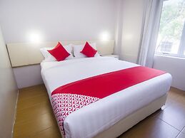 Super OYO 897 iBC36 Business Stay