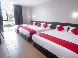 Super OYO 897 iBC36 Business Stay