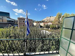 Check Point - Acropolis View A