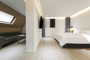 Mokpo Browndot Hotel Peace Square