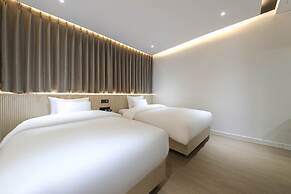 Mokpo Browndot Hotel Peace Square