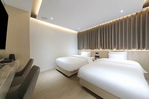Mokpo Browndot Hotel Peace Square