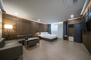 Mokpo Browndot Hotel Peace Square