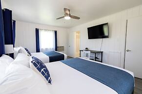 Anchor Bay Inn and Suites