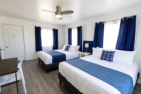 Anchor Bay Inn and Suites