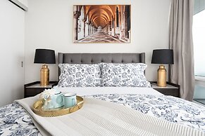 Designer 1BR plus Study Suite