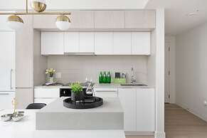 Designer 1BR plus Study Suite