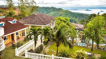 Estancia Resort Hotel