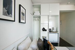 Phaedrus Living Luxury Suite Nicosia 509