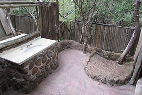 Romantic Canvas pad on River, Share Shower With Monkeys and Listen to 
