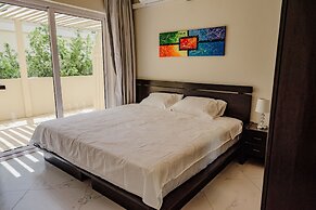 Brand new 2-bedroom Apartment 2 km From Eagle Beach