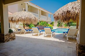 Brand new 2-bedroom Apartment 2 km From Eagle Beach