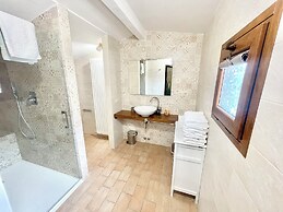 Fab Villa With Fenced Pool, Huge Grounds, Mediation Park, Child Activi