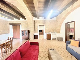 Fab Villa With Fenced Pool, Huge Grounds, Mediation Park, Child Activi