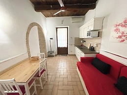 Fab Villa With Fenced Pool, Huge Grounds, Mediation Park, Child Activi