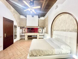 Fab Villa With Fenced Pool, Huge Grounds, Mediation Park, Child Activi