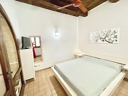 Fab Villa With Fenced Pool, Huge Grounds, Mediation Park, Child Activi