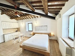 Fab Villa With Fenced Pool, Huge Grounds, Mediation Park, Child Activi