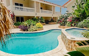 Modern 1-bedroom-apartment 2 km From Eagle Beach