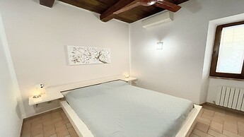 Spello By The Pool - Sleeps 11, Italy - Large Private Pool - Aircon - 