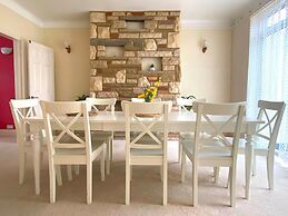 Bright and Spacious 4 Bedroom Home