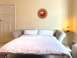 Bright and Spacious 4 Bedroom Home