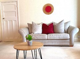 Bright and Spacious 4 Bedroom Home