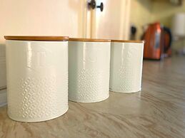 Bright and Spacious 4 Bedroom Home