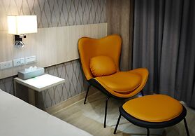 COMMA Boutique Hotel