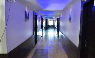 The Metro Park Hotel