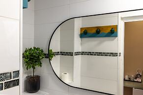Domus Bat Galim Hotel