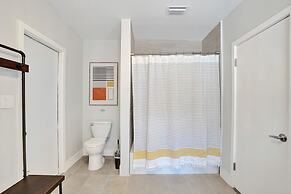 7 Br Home with Pool Gameroom & Soccer