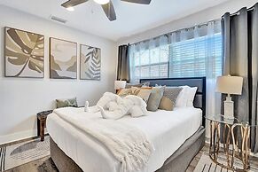 7 Br Home with Pool Gameroom & Soccer