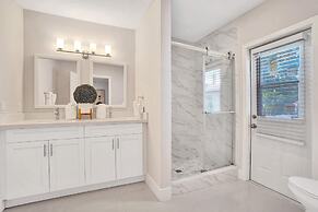 7 Br Home with Pool Gameroom & Soccer