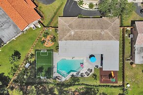 7 Br Home with Pool Gameroom & Soccer