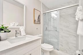 7 Br Home with Pool Gameroom & Soccer