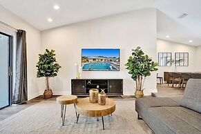 7 Br Home with Pool Gameroom & Soccer