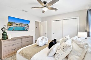 7 Br Home with Pool Gameroom & Soccer