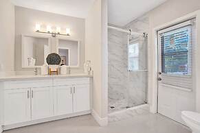 7 Br Home with Pool Gameroom & Soccer