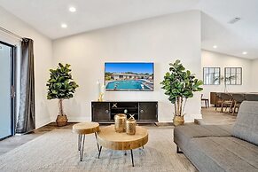 7 Br Home with Pool Gameroom & Soccer