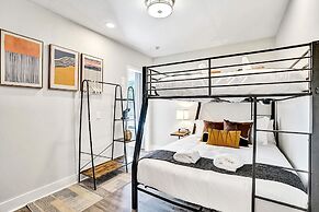 7 Br Home with Pool Gameroom & Soccer