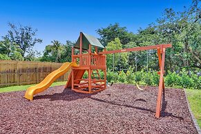 7 Br Home with Pool Gameroom & Soccer