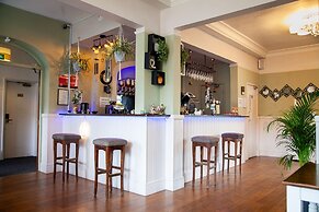 Pine Lodge Hotel & Restaurant Mansfield